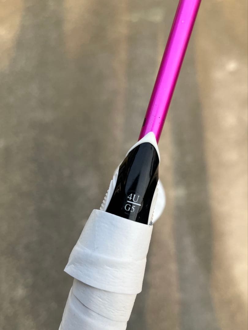 廃盤　Wilson ウィルソン CORAL BLX バトミントンラケット ピンク