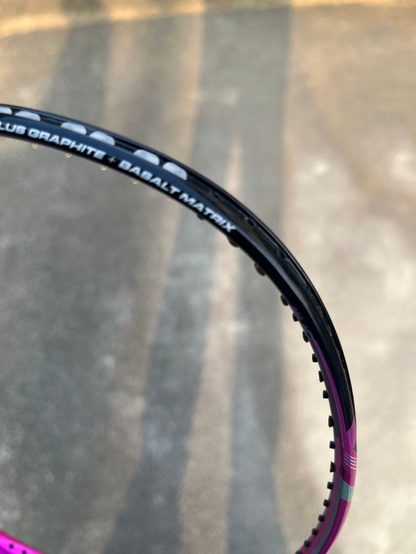 廃盤　Wilson ウィルソン CORAL BLX バトミントンラケット ピンク
