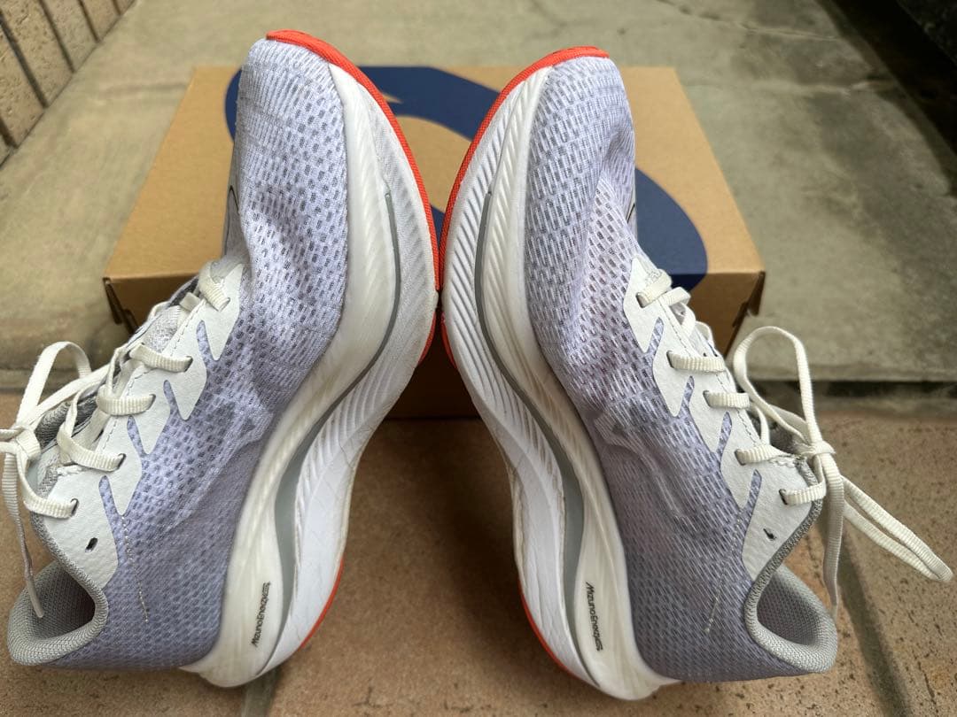 【週末値下げ】Mizuno ウェーブリベリオンフラッシュ2 26.5cm