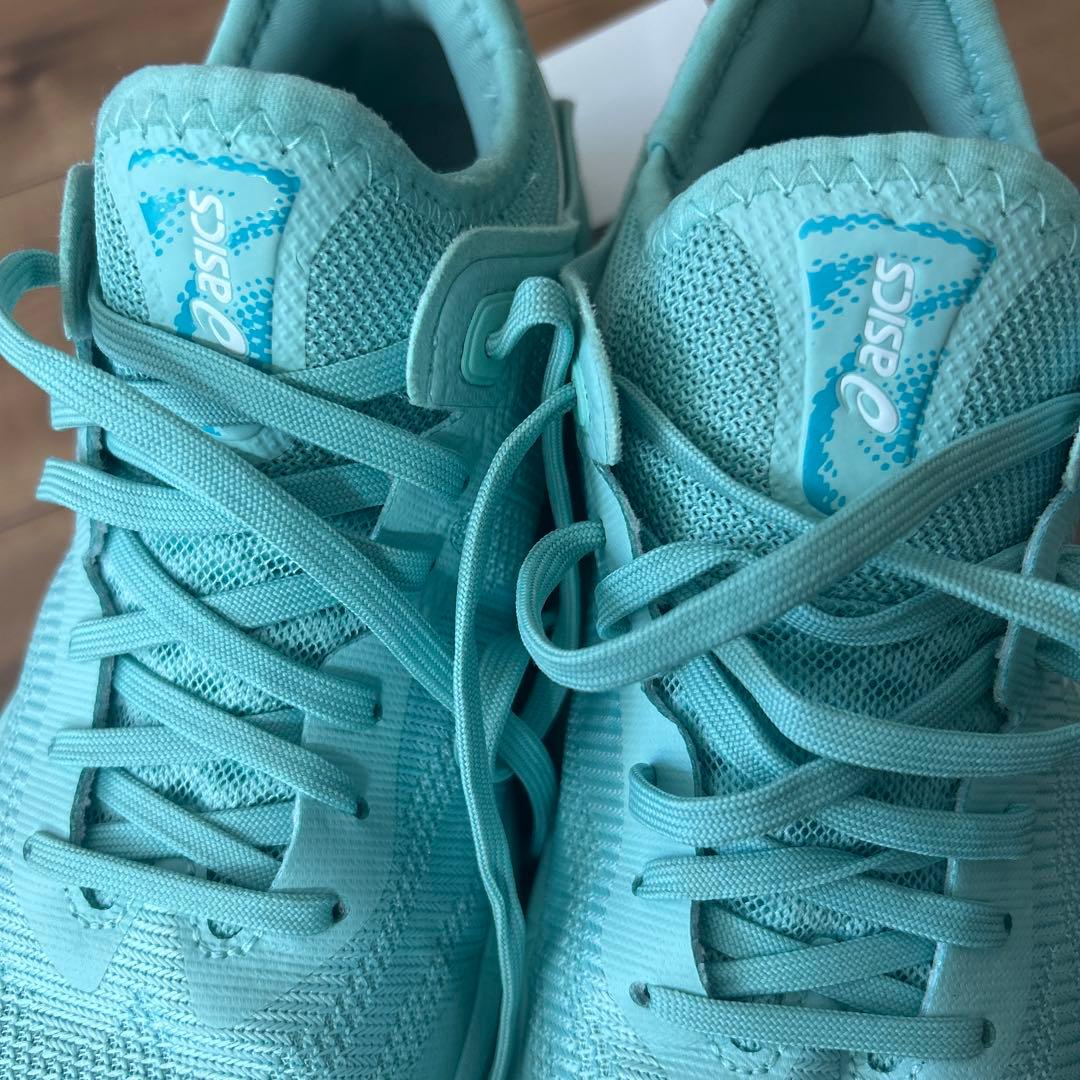 asics バッシュ　グライドノバ　FF3 23センチ　美品