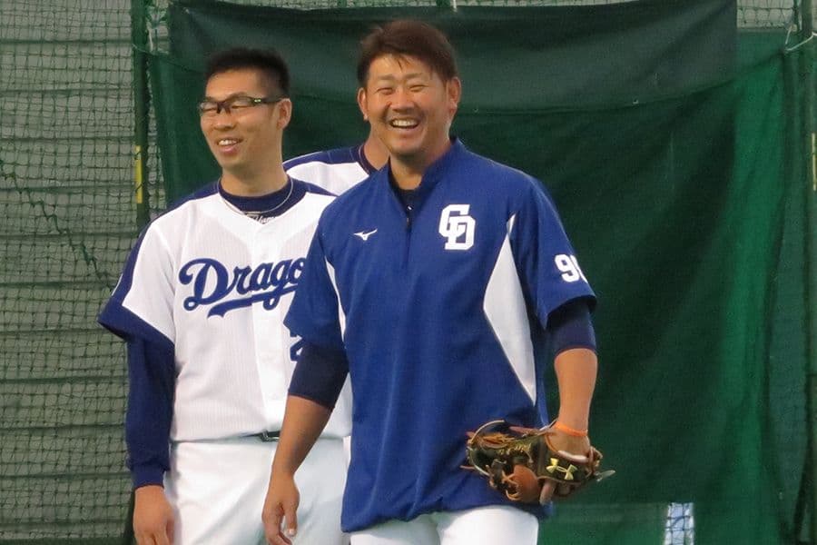 【プロモデル】中日　ドラゴンズ　ハーフZIPジャケット　ミズノプロ　O