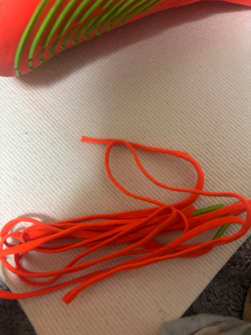 サッカースパイク　プレデター　エッジ　HG fg
