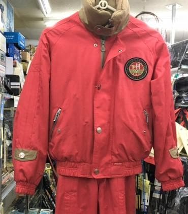 大幅値引中！フェニックスのジュニア用スキーウエア（20cm伸縮OK）１2０ｃｍ