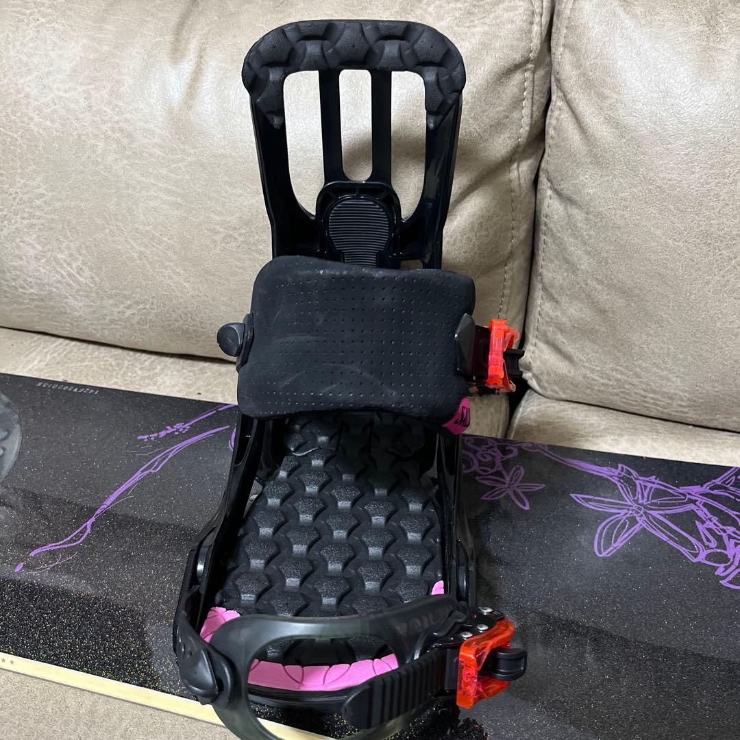 GS California 142 × SALOMON RHYTHM S