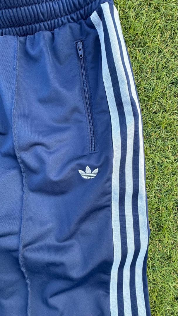 adidas ネイビー トラックパンツ M