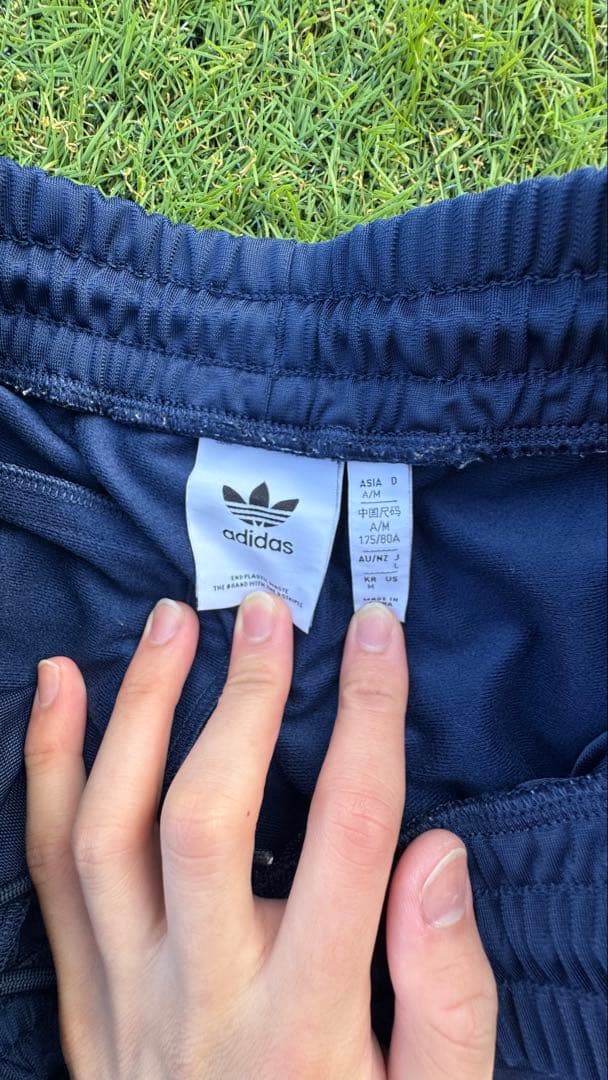 adidas ネイビー トラックパンツ M
