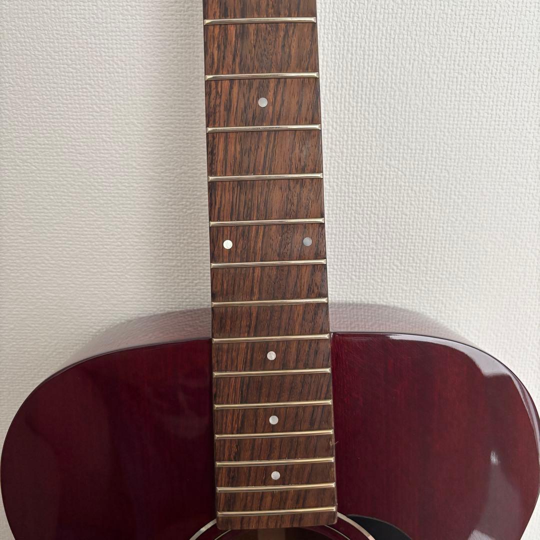 Guild M-120CHアコースティックギター(赤)
