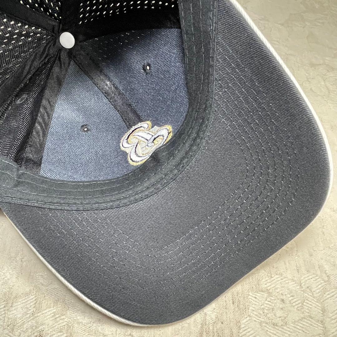 美品！ 横浜ベイスターズ キャップ 旧ロゴ β ベータ 黒に金色の縁取り