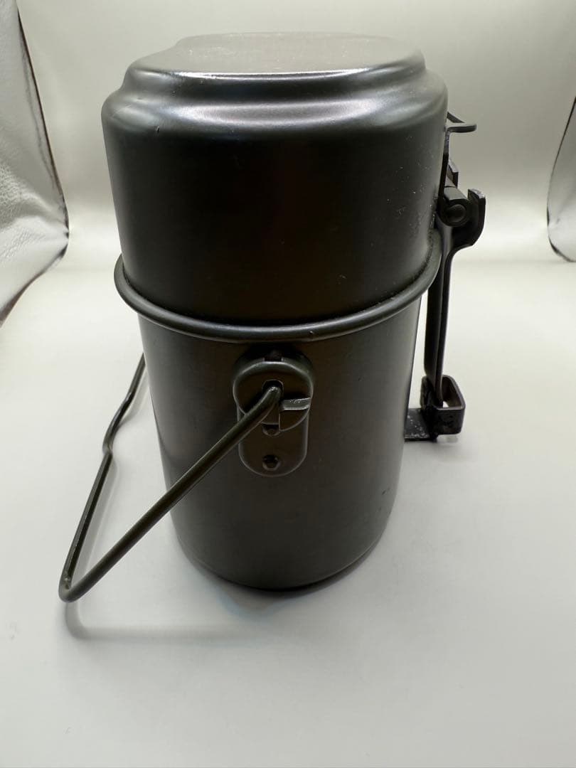 【美品】【レア】ドイツ軍 アルミ飯盒 OSIM75 メスキット　はんごうキャンプ