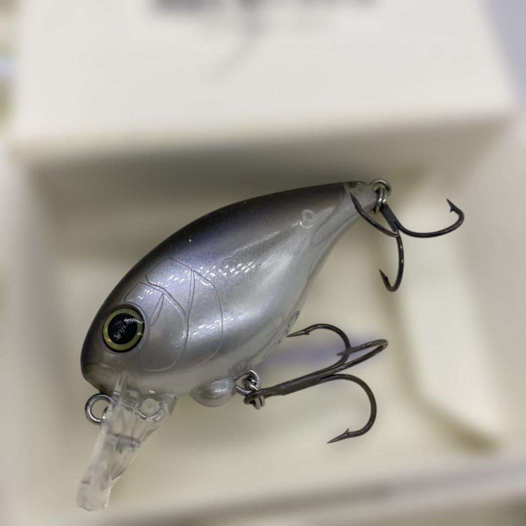 REVONIKレヴォニックドットシックス+SaraMoa 合計3個セット！