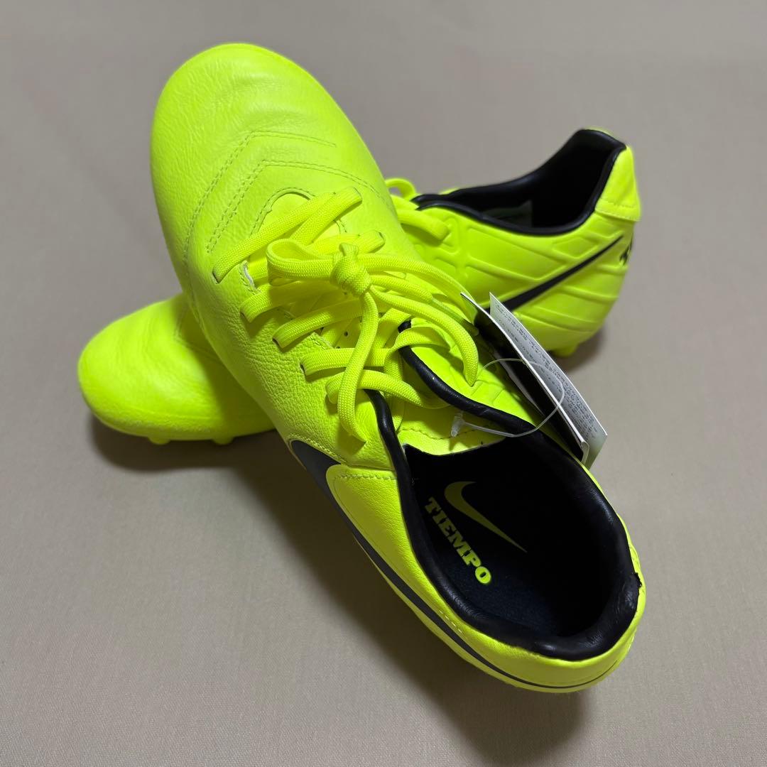 ナイキ ティエンポ ミスティック V HG サッカーシューズ スパイク 激レア