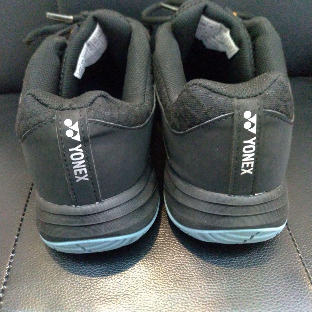YONEX バドミントンシューズ カスケードアクセル ワイド 28センチ