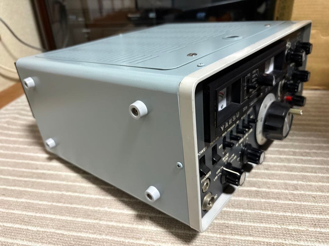 ヤエス　YAESU FT-101E 通電確認済み