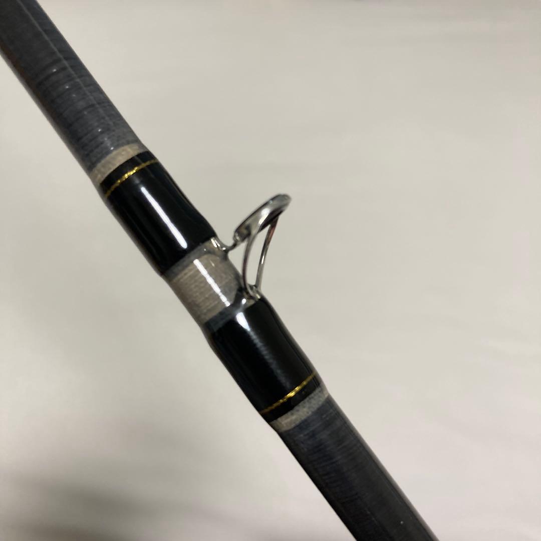 バスX　712HB