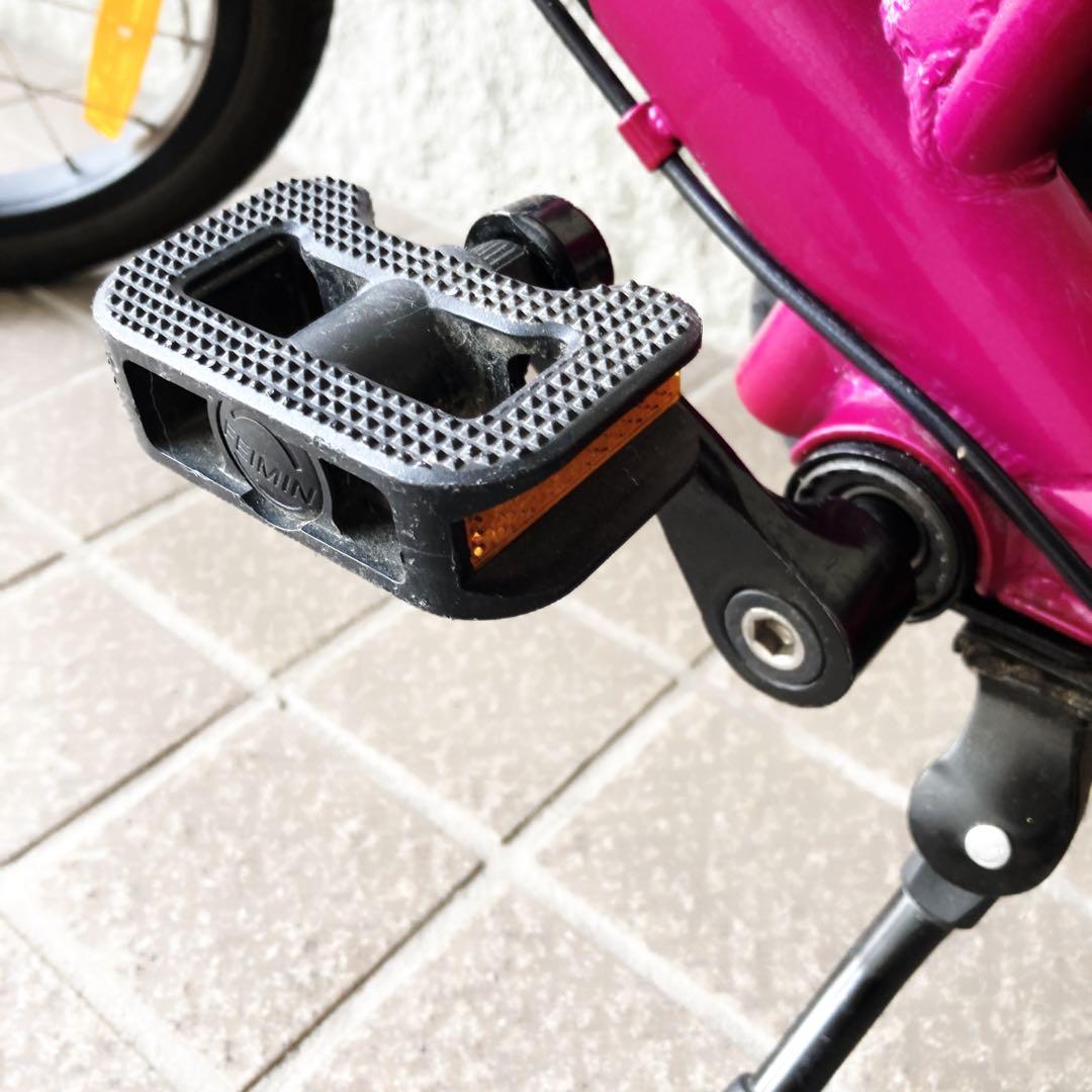 STRIDER 14x　ストライダー　フューシャピンク　スタンド付き　変身バイク