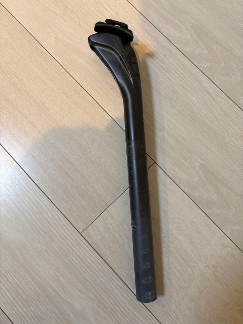 VISION　METRON　SB20 　27.2mm　カーボン　シートポスト