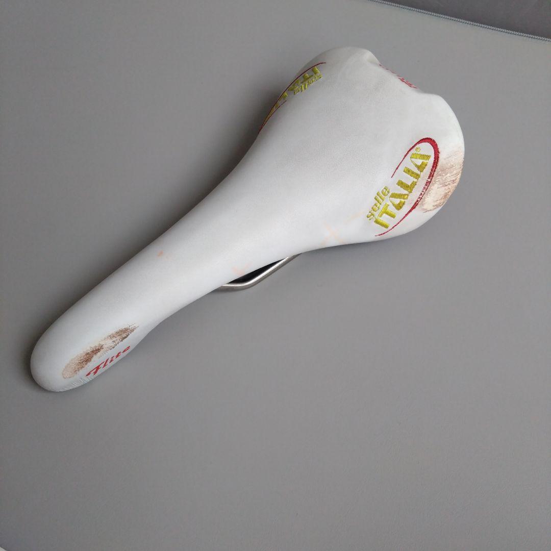 Selle Italia1990embroideryピストNJS競輪サドル中古