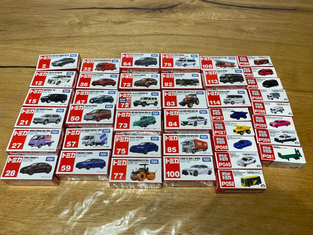 トミカ まとめ売り　トミカ27個、ポケットトミカ13個セット