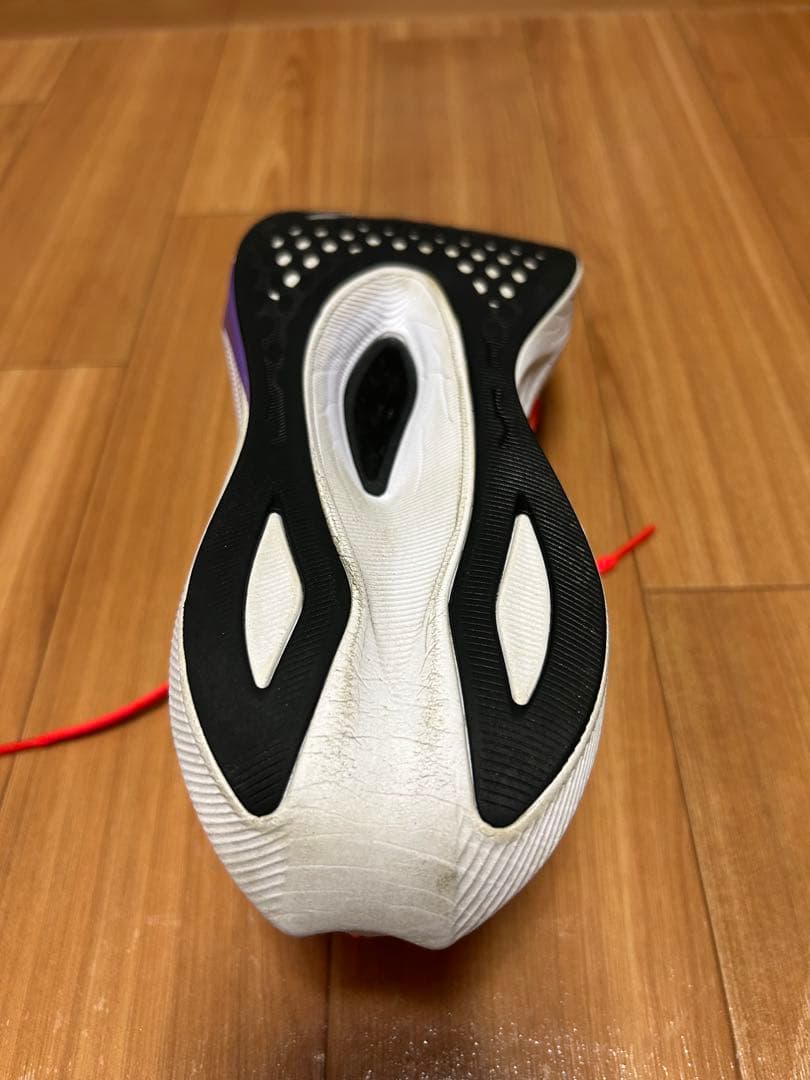 【値下げしました】asics マジックスピード4 26.0cm WIDE