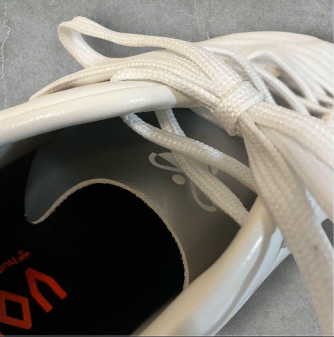 ヒュンメル　VORART 3 academy superwide Hummel