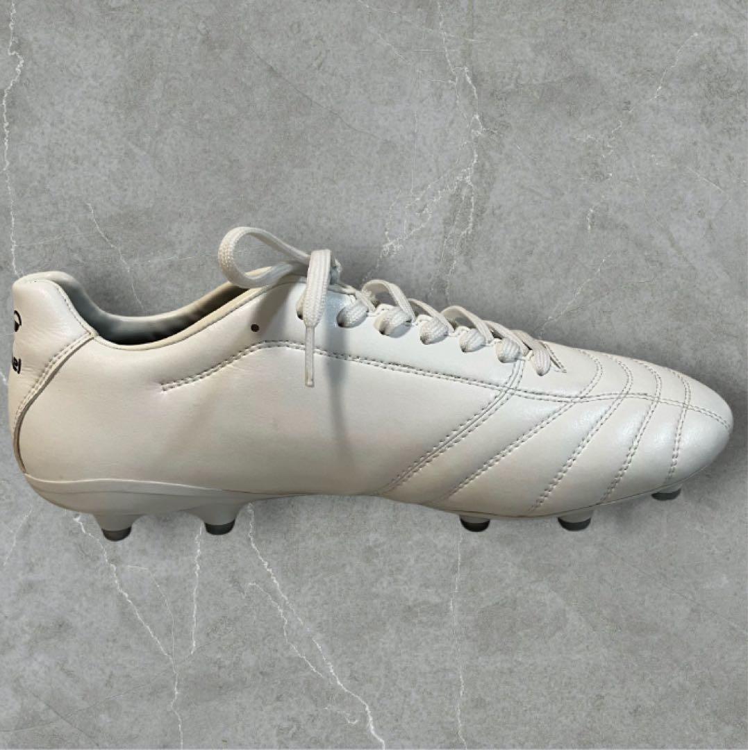 ヒュンメル　VORART 3 academy superwide Hummel