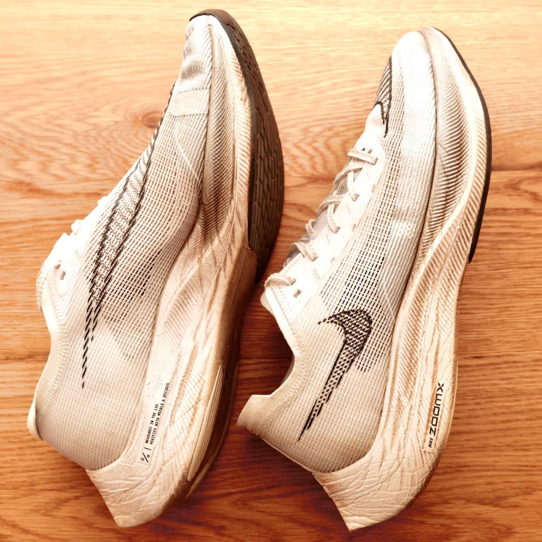 NIKE / ヴェイパーフライ2