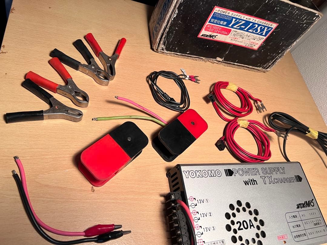 Yokomo 安定化電源 YZ12SX 20A パワーサプライ