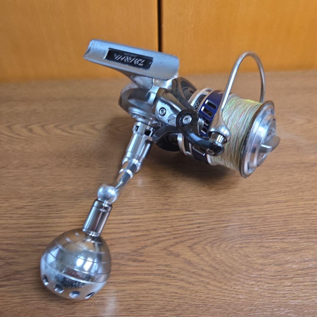 ㉕DAIWA ダイワ 10ソルティガ 4500 おまけPE3号リーダー50lb付