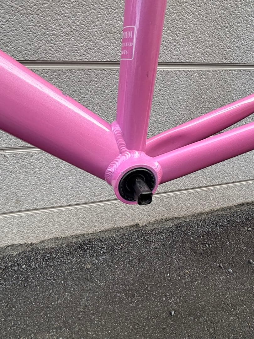 ろん