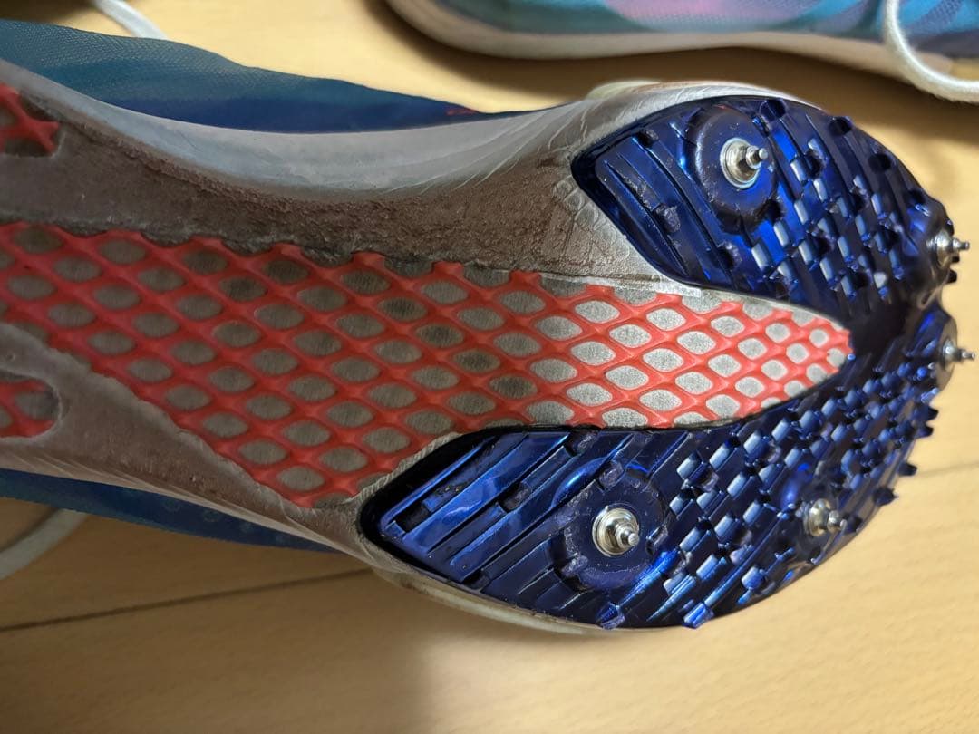 adidas アンビション 27.0