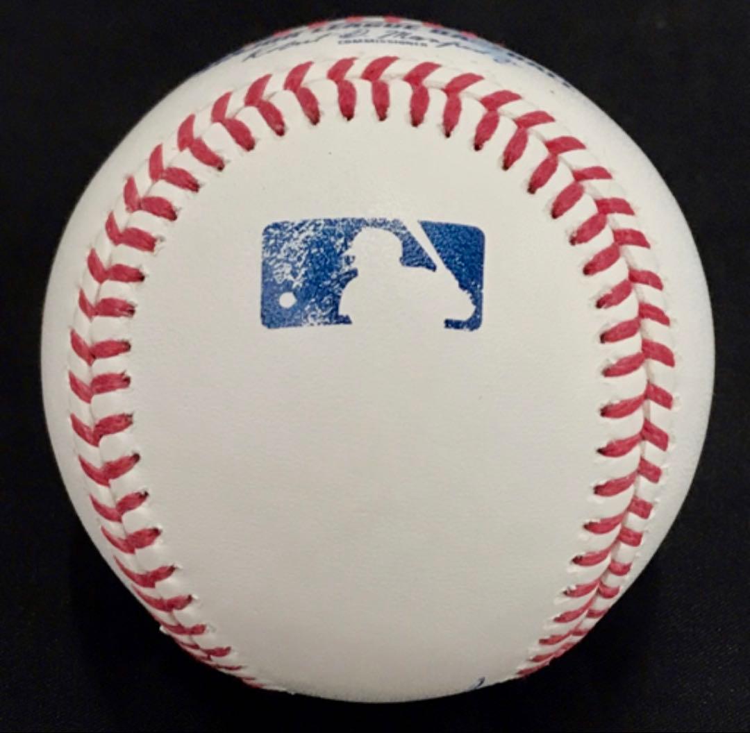 限定180個 山本由伸 MLB初勝利記念 直筆サインボール 特製展示ケースセット