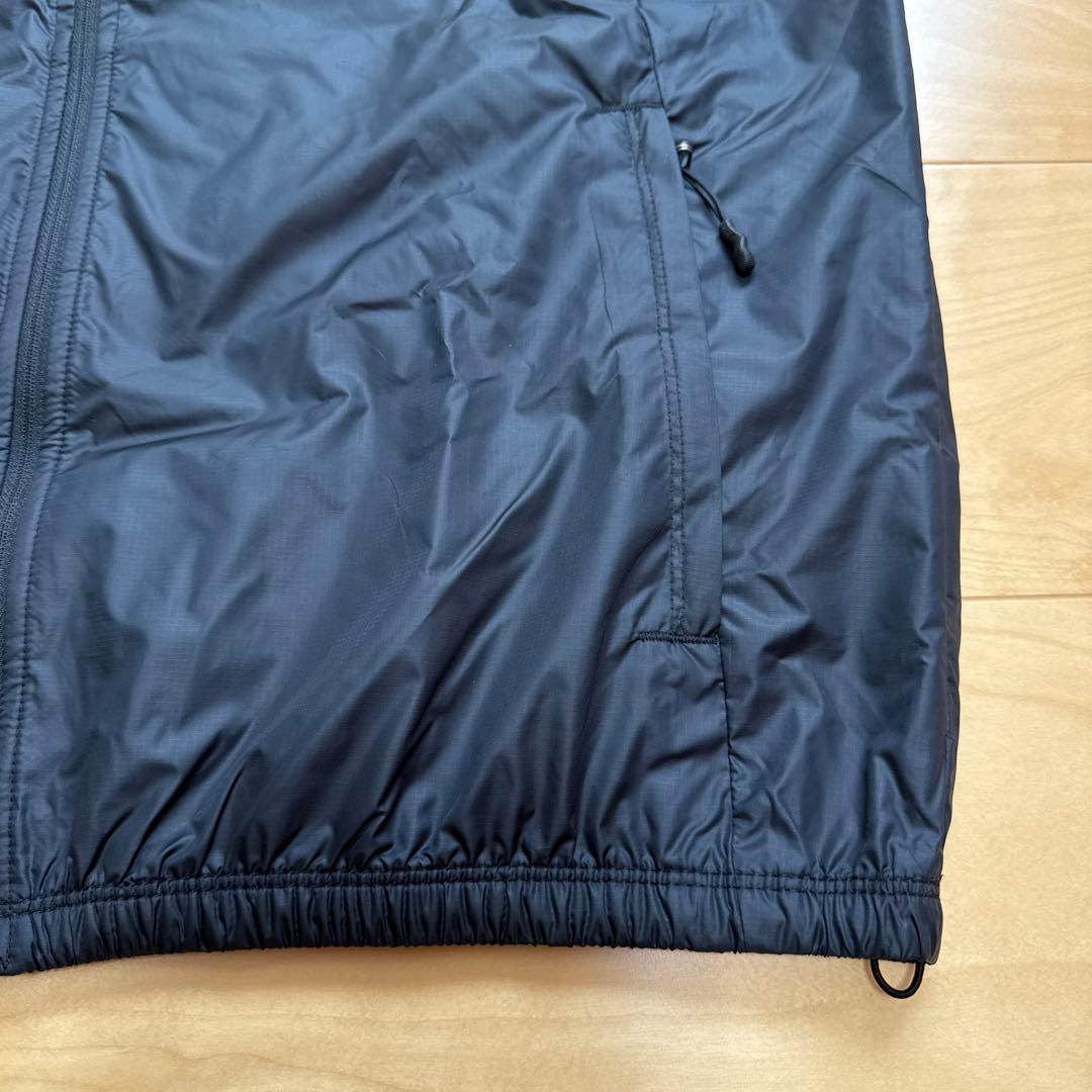 NIKE ランニングジャケット　ウィンドブレーカー　軽量　黒青ブラック　XL新品