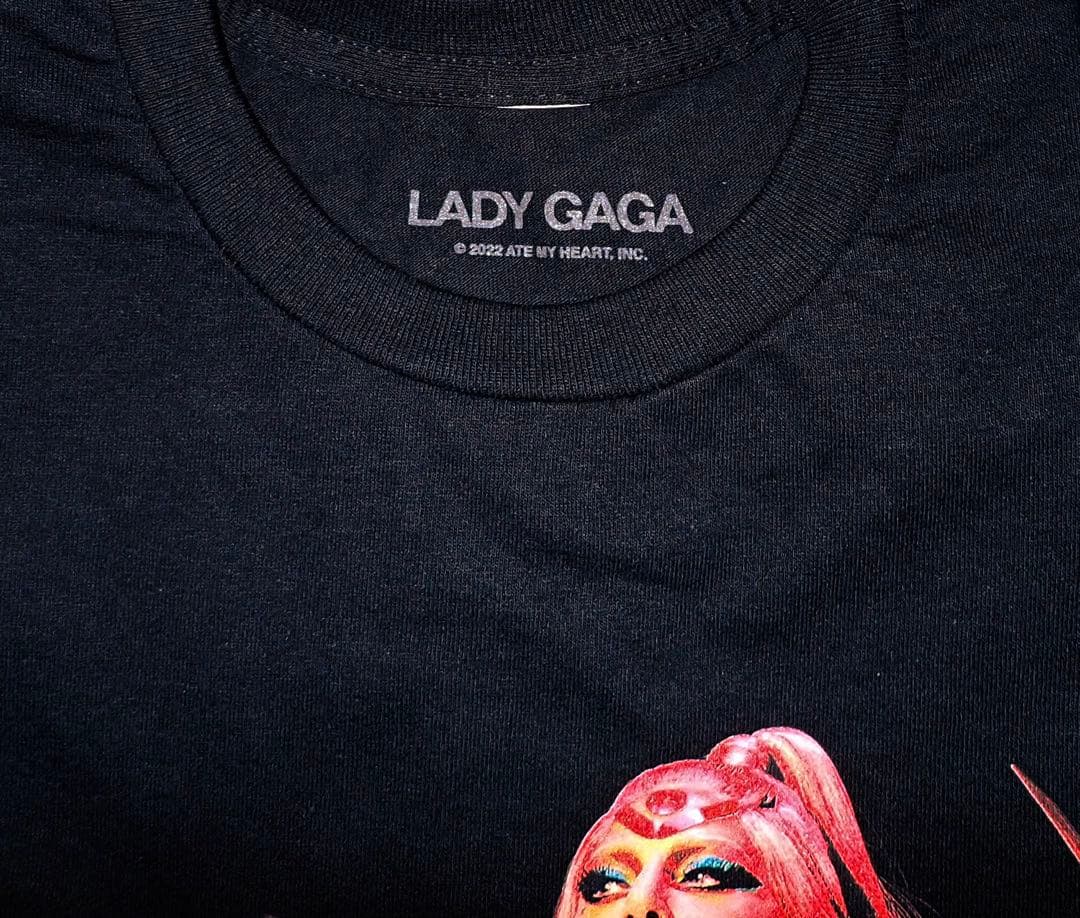 LADY GAGA M レディガガ chromatica オフィシャルTシャツ