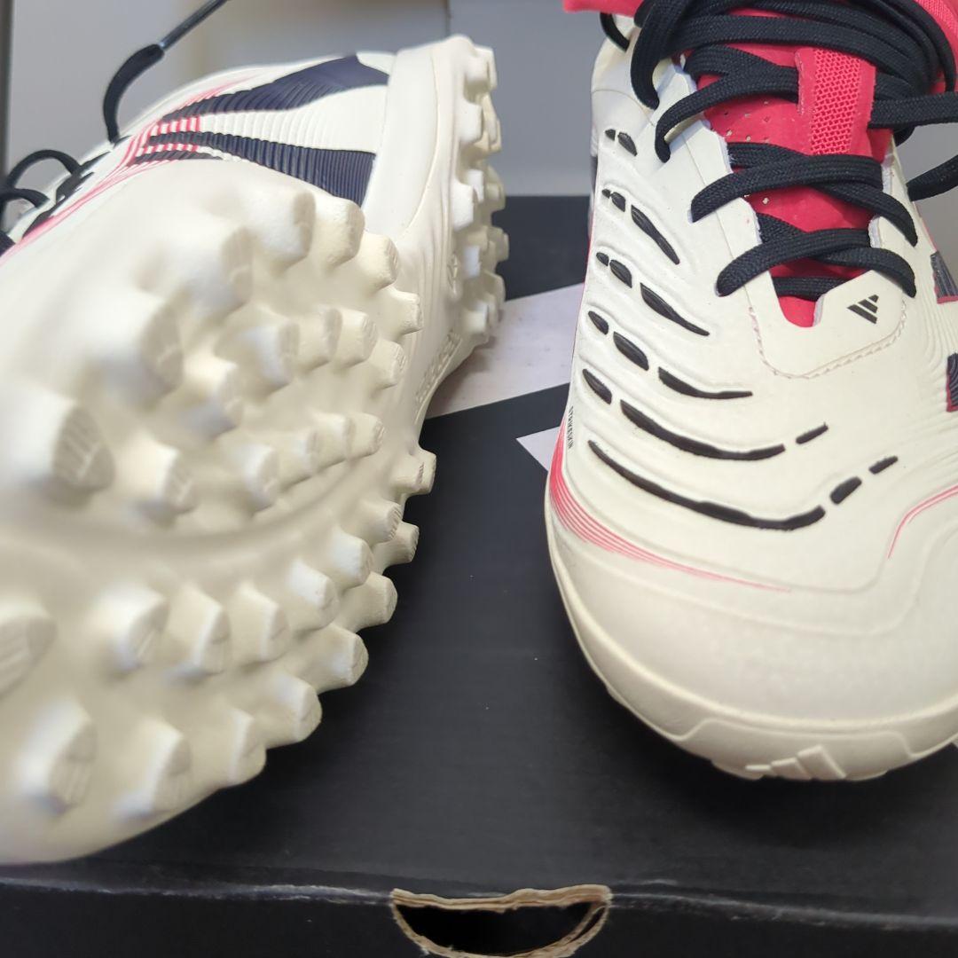 【完売カラー】Adidas Predator Pro TF 26.5
