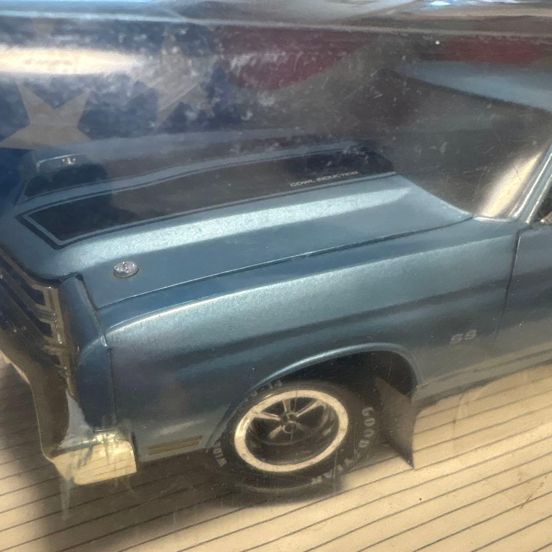 1970年型シボレー・シェベルSS454 LS6のダイキャスト製ミニカー