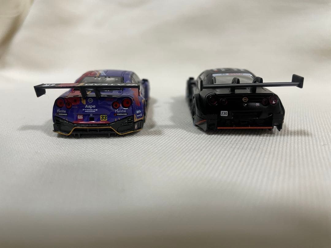 MiniGT 1/64 R35 ミニカー2台セット