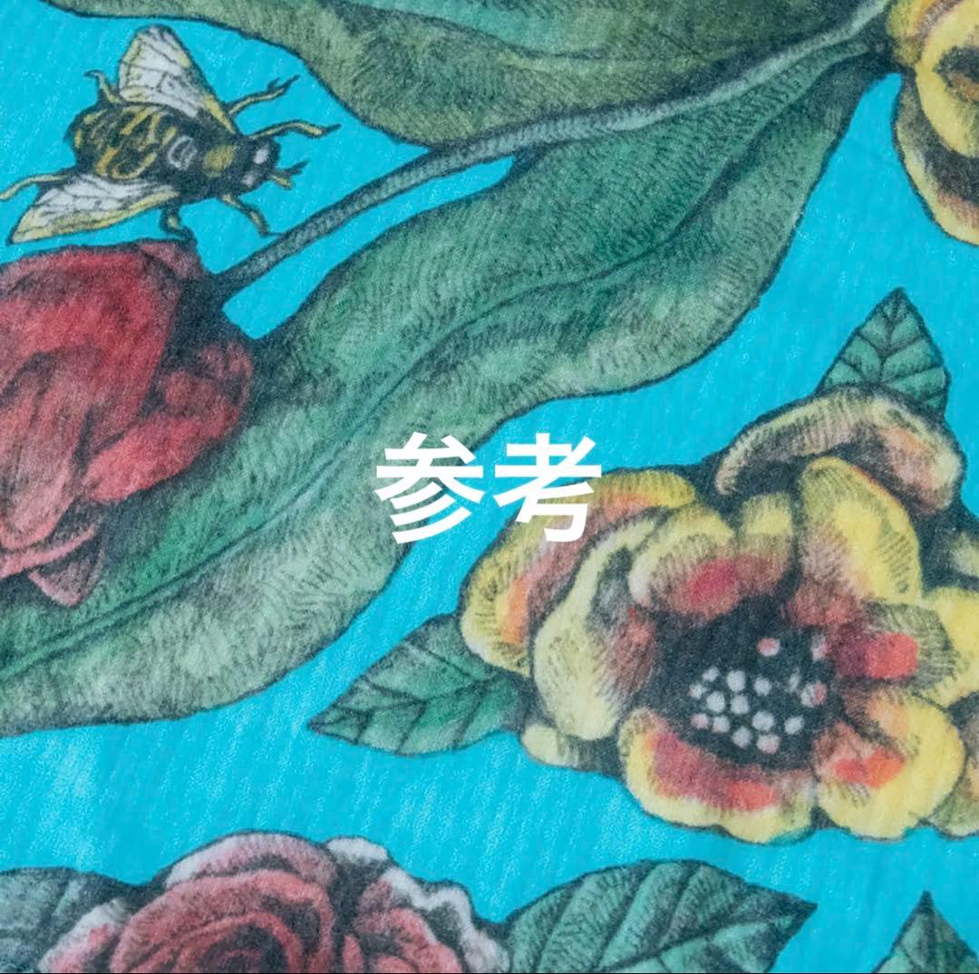 ヒグチユウコ　ボリス雑貨店　ブランケット　青の花柄　蜂　トレカ