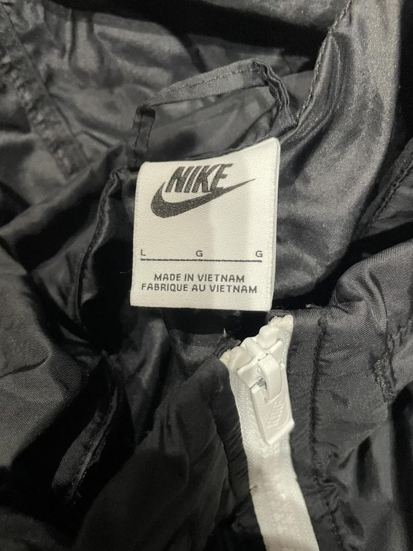 【中古】NIKE(ナイキ) セットアップ ブラック ナイロン サイズL