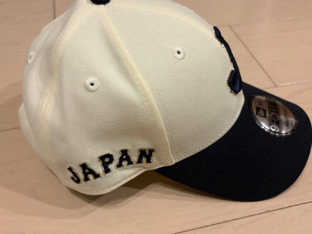 2026年WBCキャップNEW ERA 9FORTY クロームホワイト ネイビー