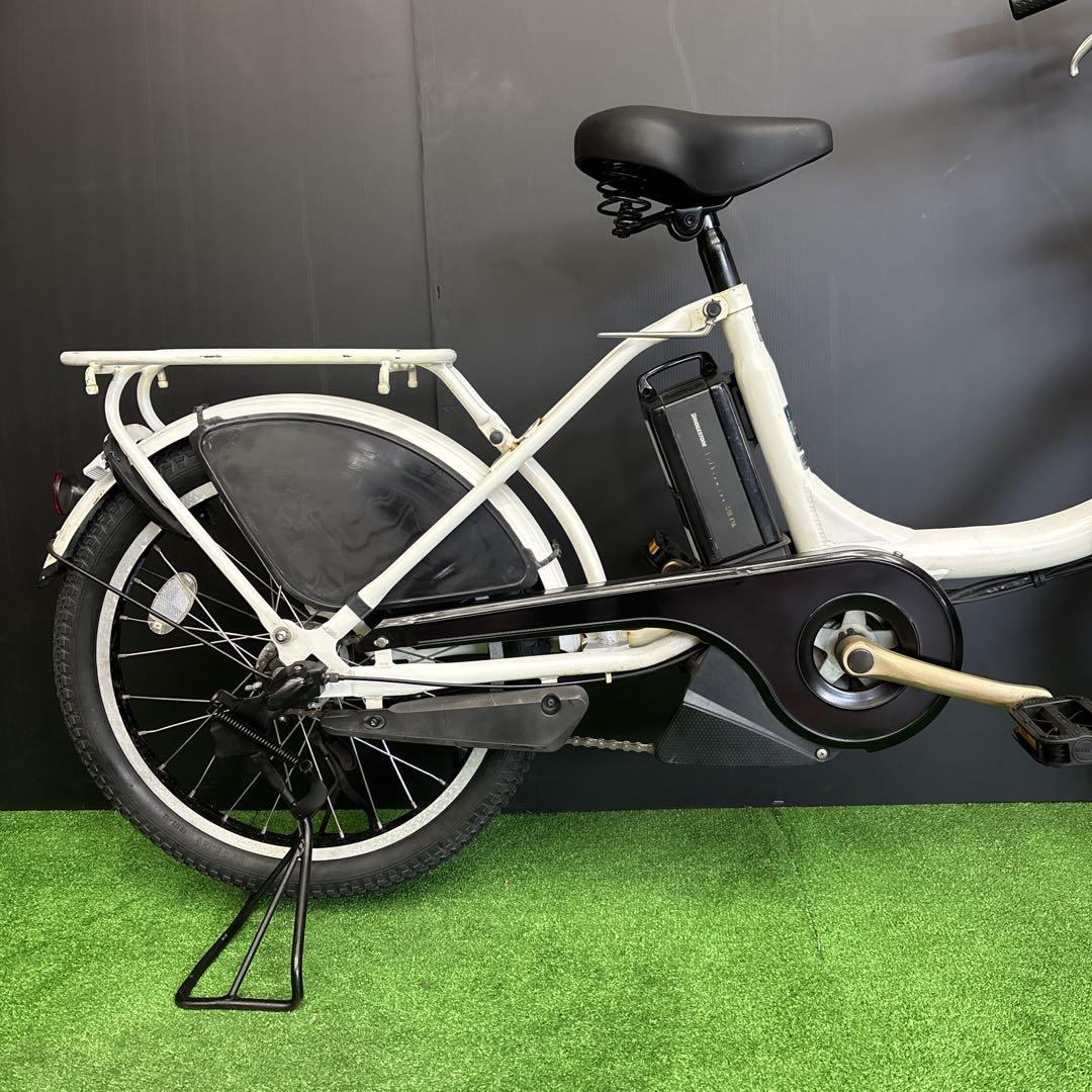 電動自転車 YAMAHA PAS Babby ホワイト 3人乗り対応　5