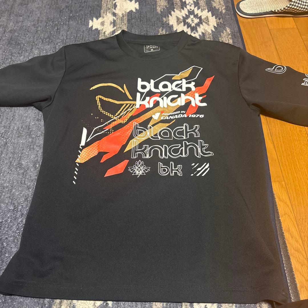 バドミントンシャツ4着　M.M.Ｓ.Ｌサイズ ばら売りも歓迎！！