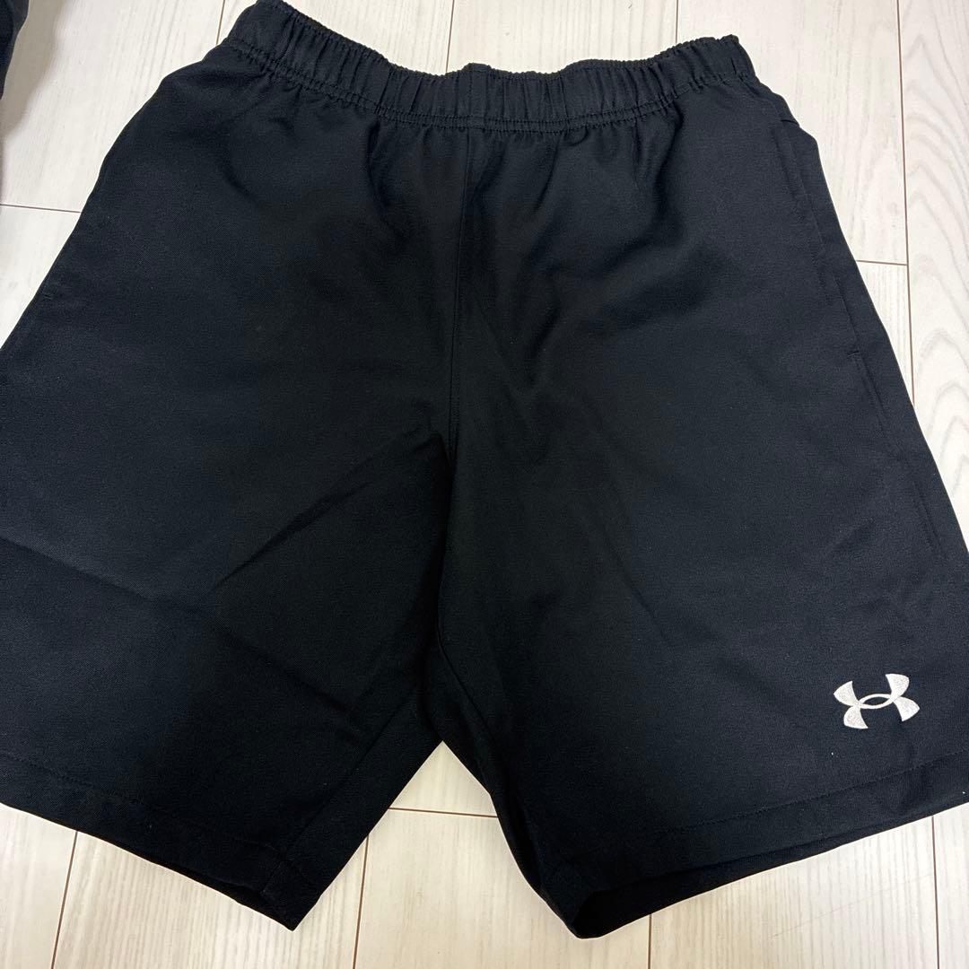 Under Armour アンダーアーマジャケットLG ハーフパンツMD