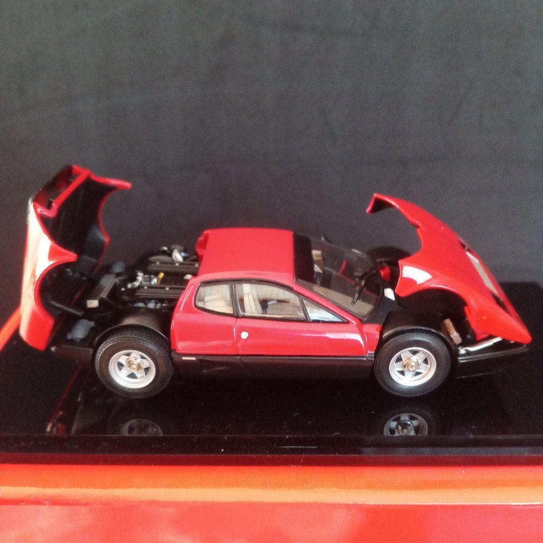 ミニカー京商　フェラーリ512BB　レッド 　ベージュインテリア　1/43