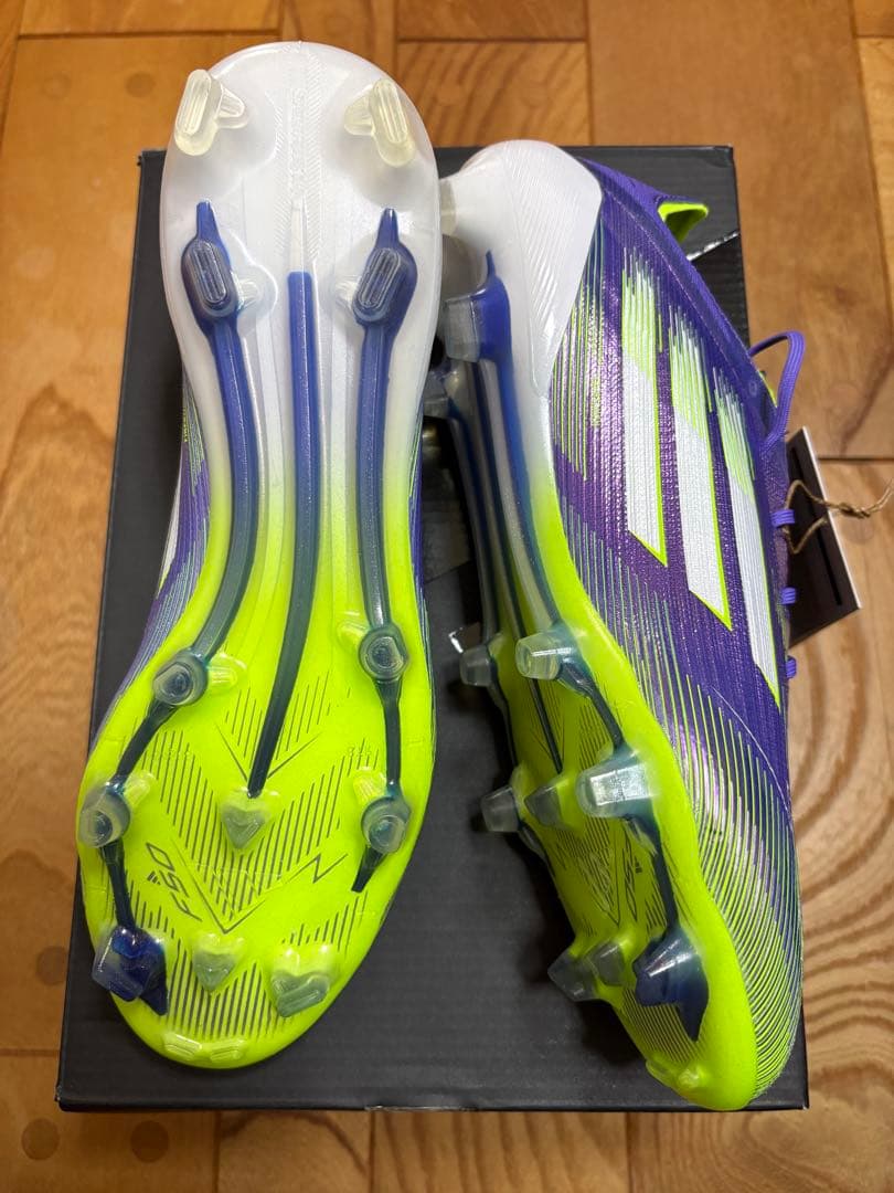 新品　超大特価　アディダス　F50 エリート FG カメレオンパープル