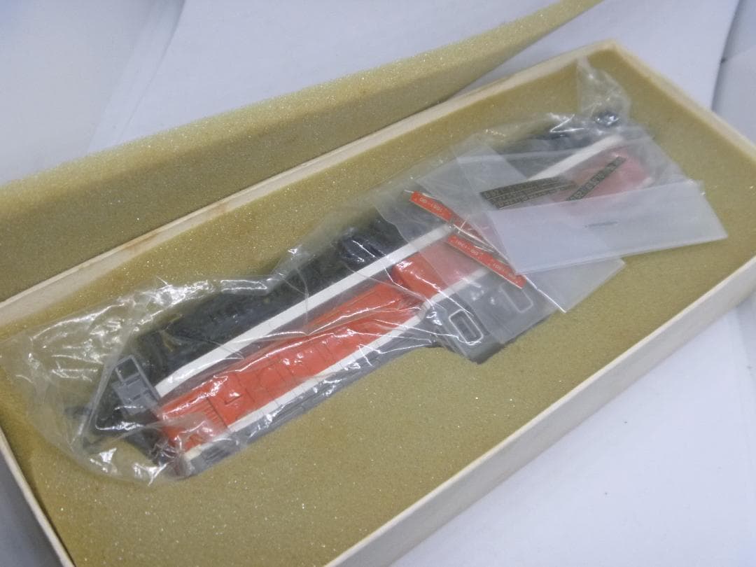 HOゲージ　DD13形ディーゼル機関車 初期型(マイクロキャスト水野)
