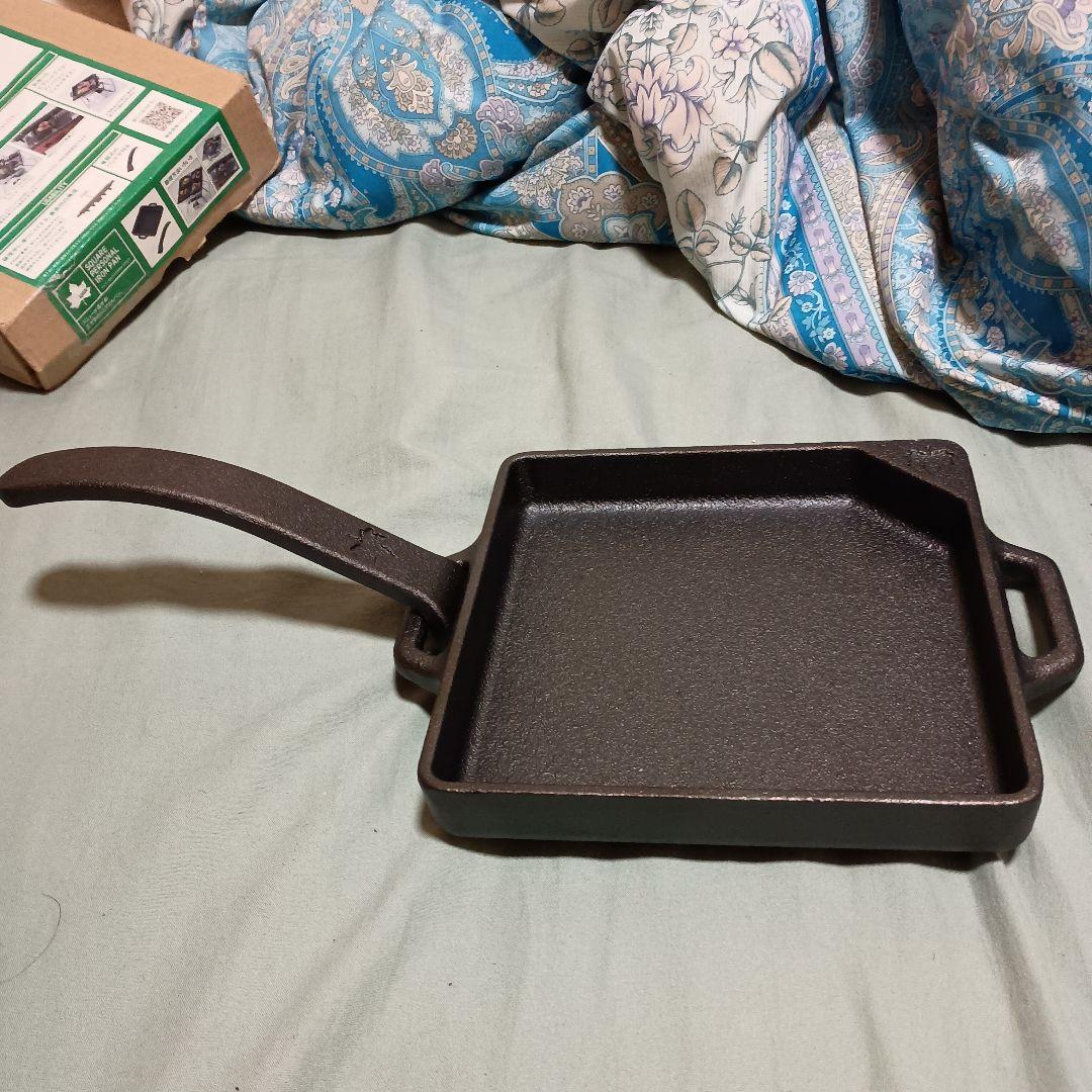 小型正方形スキレット