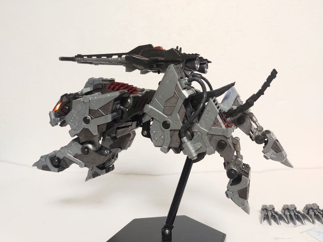 コトブキヤ　HMM 　ライトニングサイクス　アーバイン仕様　ゾイド　ZOIDS