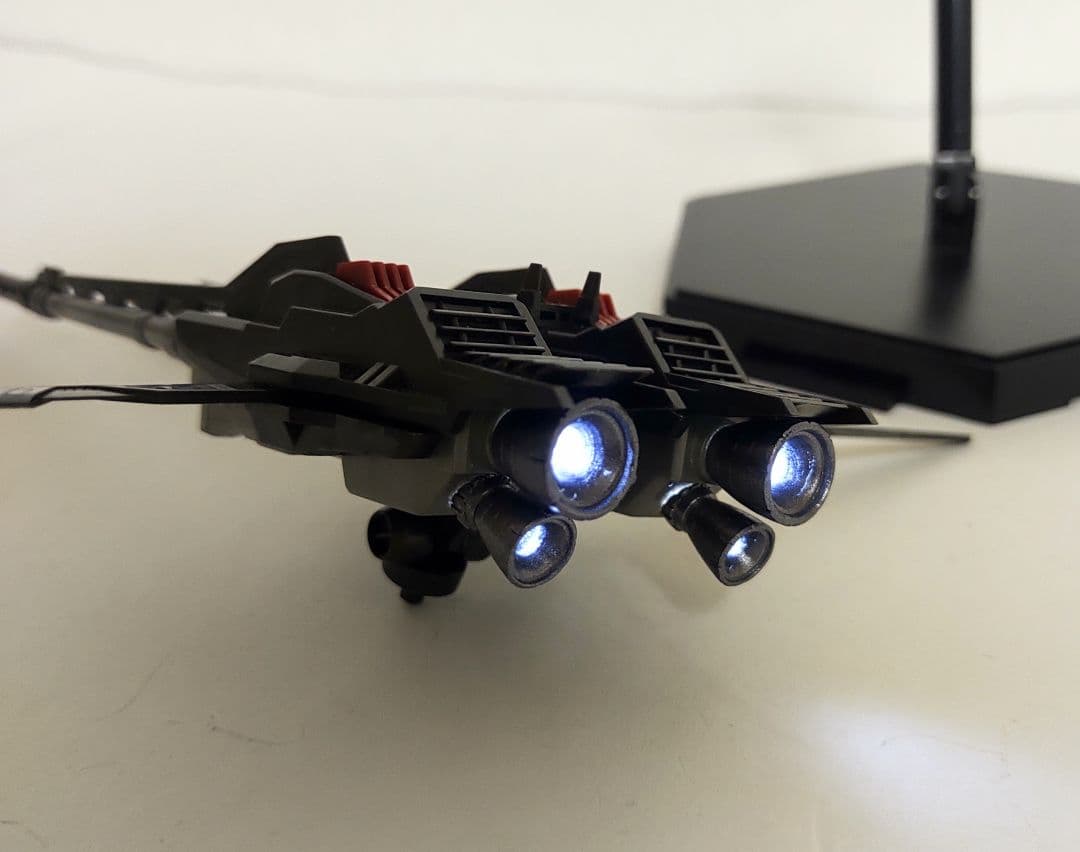 コトブキヤ　HMM 　ライトニングサイクス　アーバイン仕様　ゾイド　ZOIDS