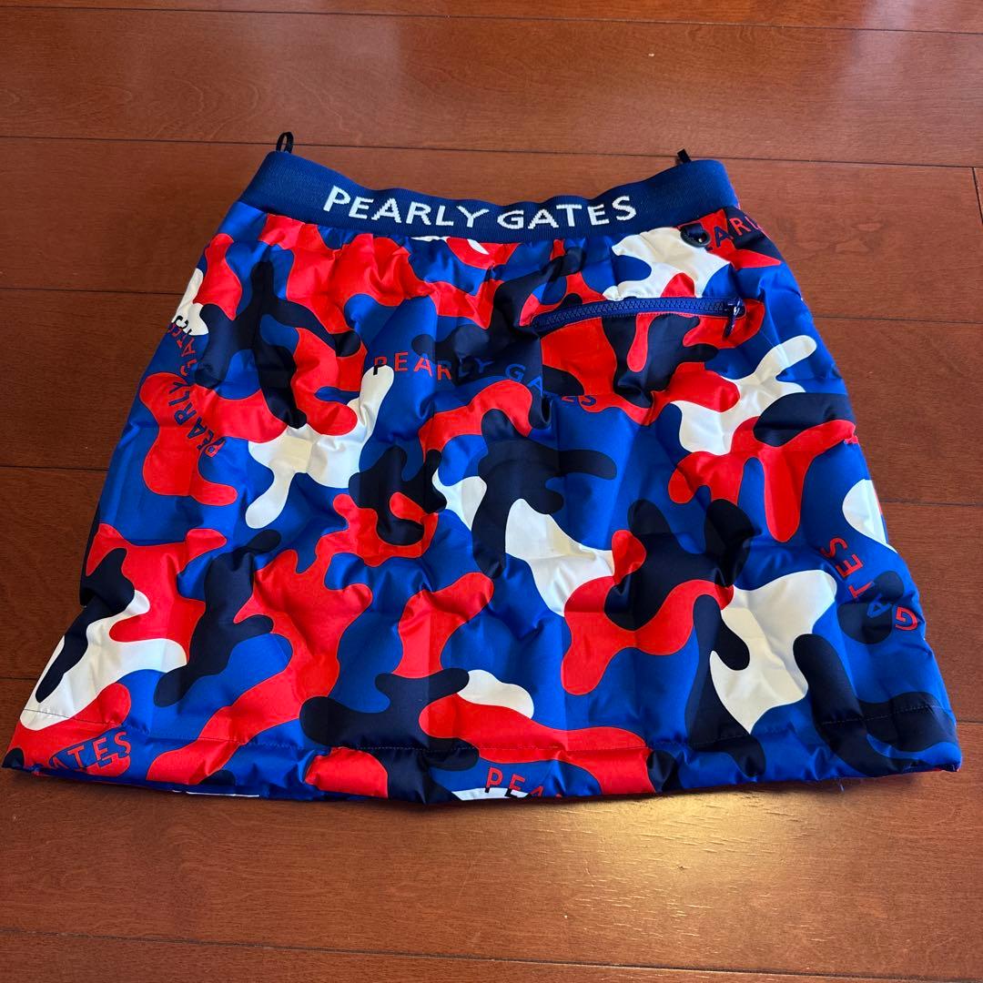 PEARLY GATES 迷彩柄ダウンスカート