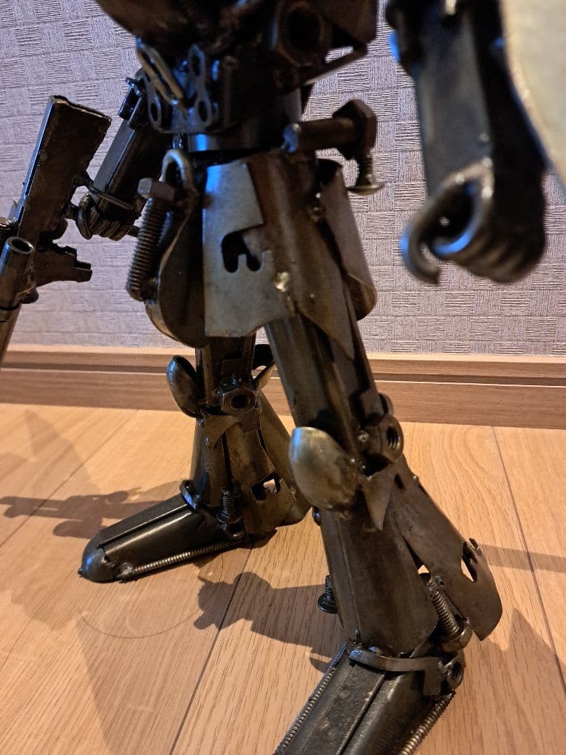 廃材　メタルアート　ガンダム　鉄　アイアンアート